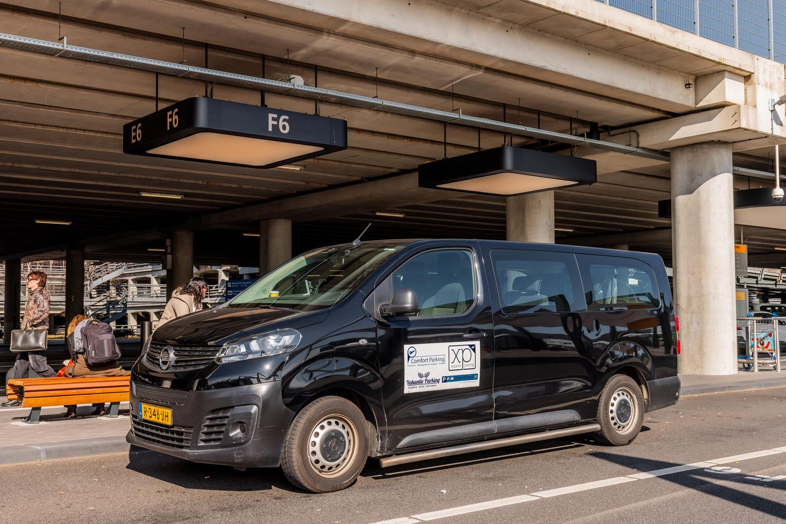 vanDijkMedia HQ Webactueel ValetParking 100