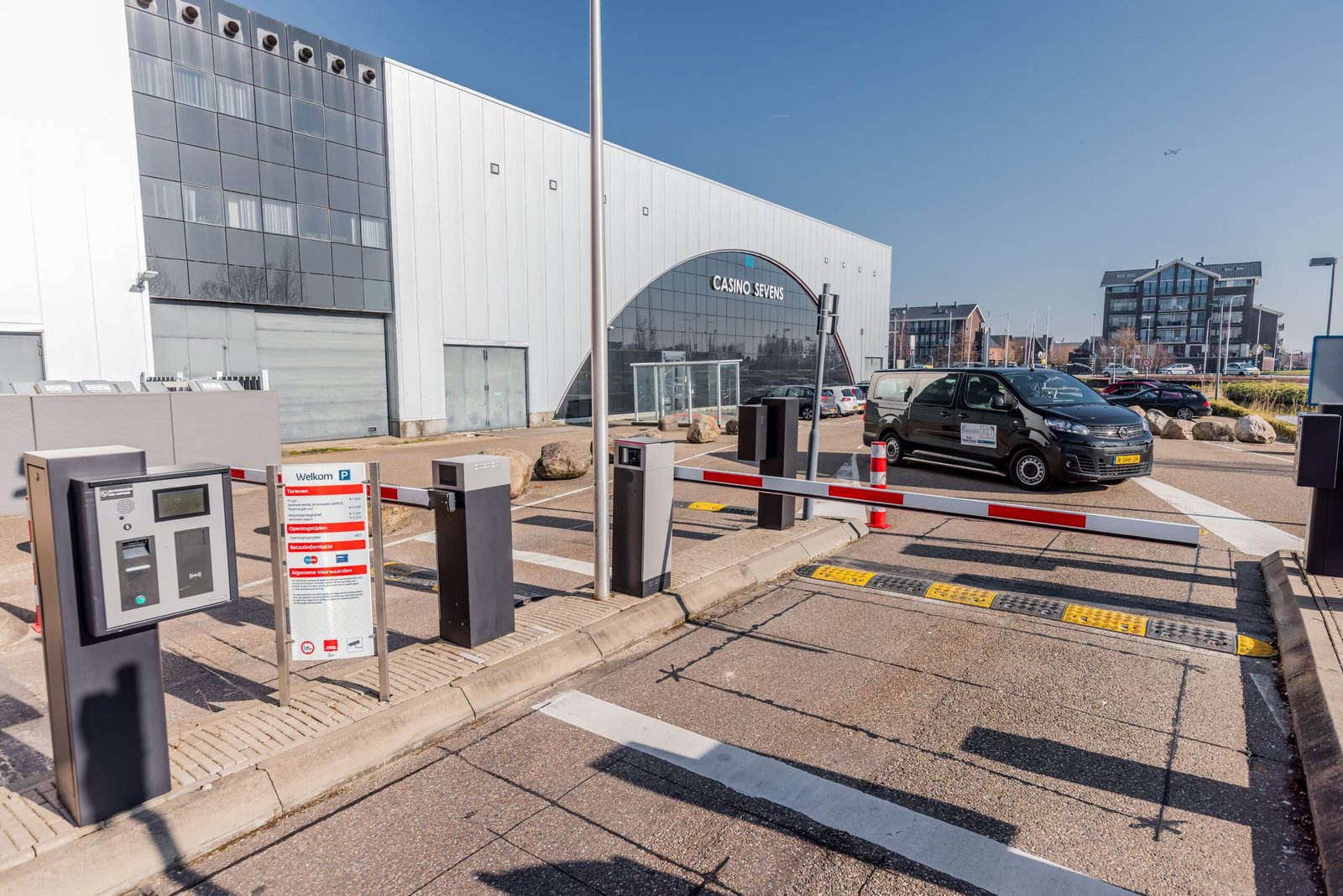 vanDijkMedia HQ Webactueel ValetParking 50